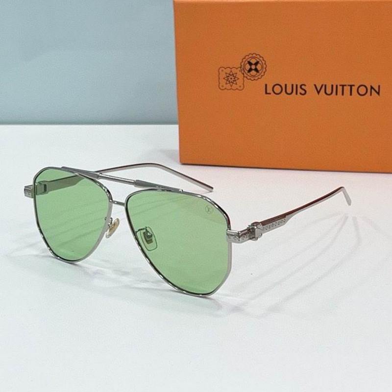 LV Sunglasses 1076